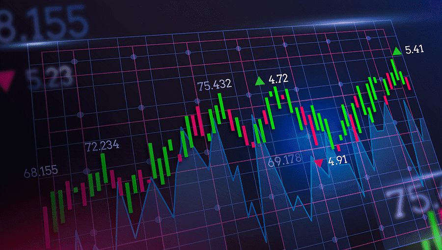 Swing Trading vs Day Trading: Which Strategy Is Better in 2026?